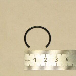 Стопорное кольцо поршневого пальца Ф 25.5 БелЗАН