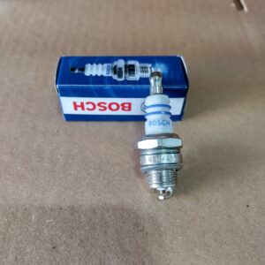 Свеча зажигания для бензопилы зазор 0.5мм WS7F